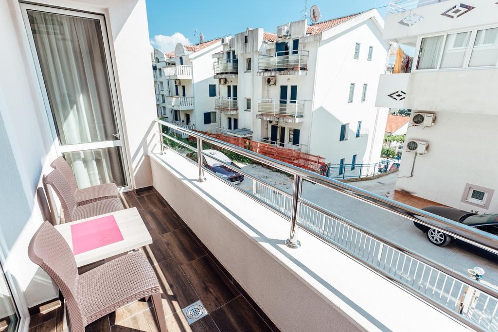 Apartments Anastasija Herceg Novi Bagian luar foto