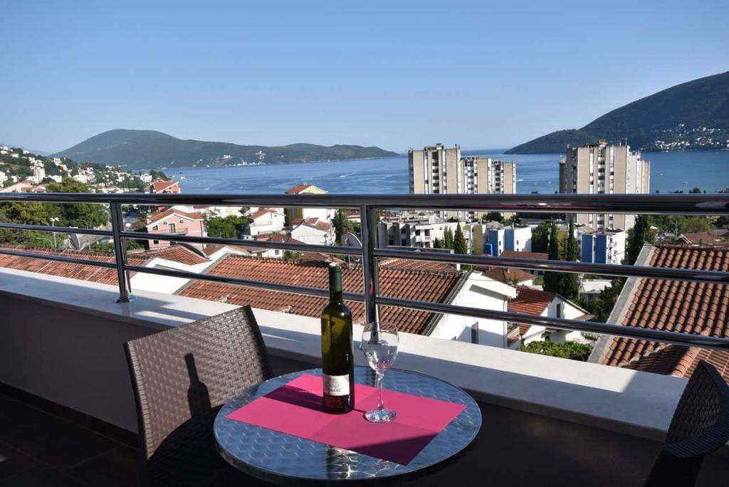 Apartments Anastasija Herceg Novi Bagian luar foto